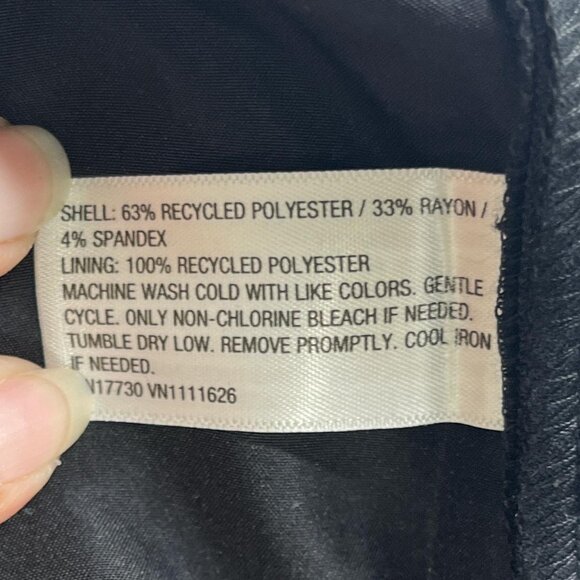 A New Day Adaptive Blazer – Side Zip – Seated Fit – Size XL – Black - Picture 4 of 6